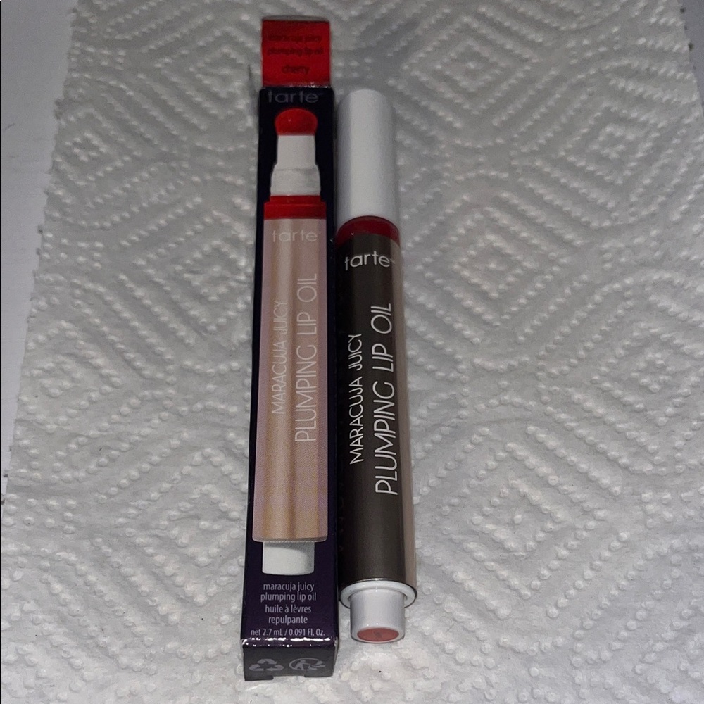 Tarte Maracuja Juicy Lip Oil in Cherry
